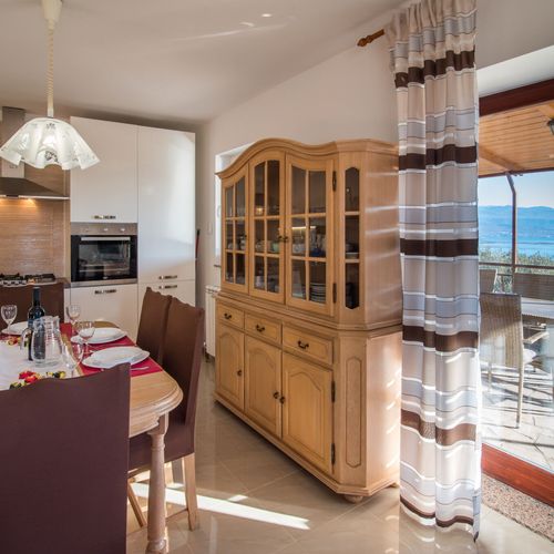 Apartament classic family cu 3 camere pentru 7 pers.