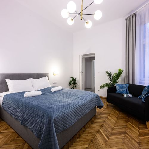 Apartament 2-osobowy z balkonem z własną kuchnią z 1 pomieszczeniem sypialnianym