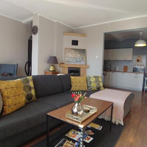Apartament cu terasă cu panoramă cu 2 camere pentru 4 pers. (se poate solicita pat suplimentar)