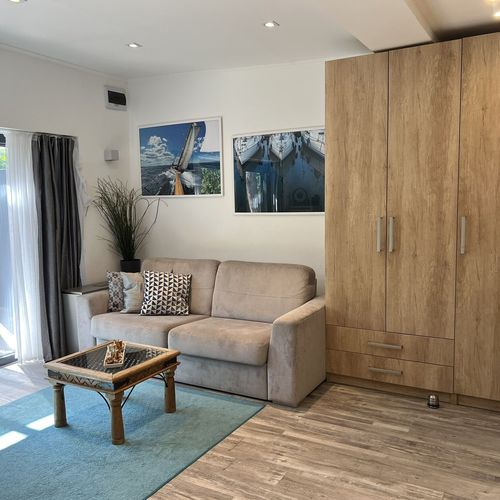 Apartament 5-osobowy parterowy z widokiem na ogród