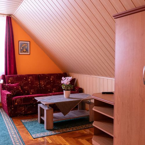 Apartament 2-osobowy z dostępem do ogrodu z aneksem kuchennym z 1 pomieszczeniem sypialnianym