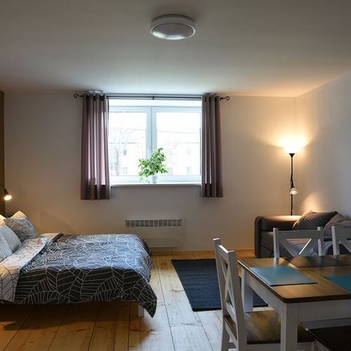 Apartament 4-osobowy Superior z prysznicem (możliwa dostawka)