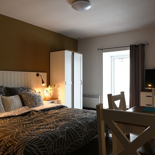 Apartament 2-osobowy z prysznicem z aneksem kuchennym
