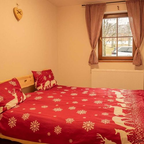 Apartman se sprchou s privátní koupelnou mimo apartmán pro 4 os.