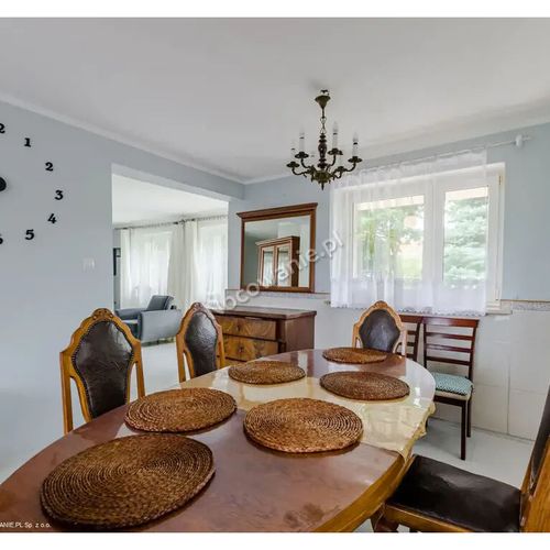 Apartament întreaga unitate parțial cu vedere spre lac cu 3 camere pentru 6 pers.
