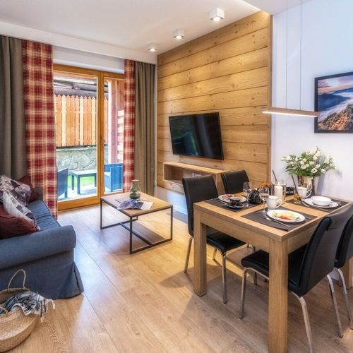 Apartament 4-osobowy Deluxe z 2 pomieszczeniami sypialnianymi