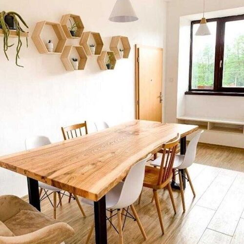 Apartament cu duș cu bucătărie proprie cu 3 camere pentru 7 pers.