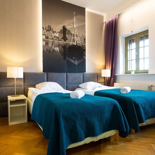 Apartament 4-osobowy na piętrze z widokiem na miasto