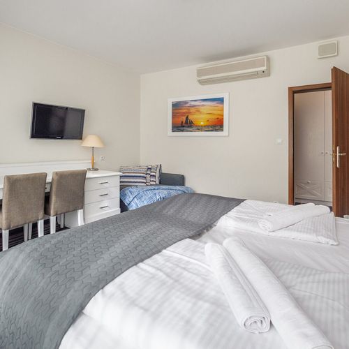 Apartament 5-osobowy z klimatyzacją