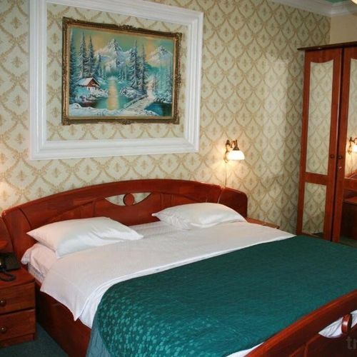 Apartament 4-osobowy na piętrze z balkonem z 1 pomieszczeniem sypialnianym (możliwa dostawka)