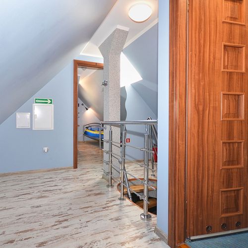 Pokój 6-osobowy na poddaszu Przyjazny podróżom rodzinnym