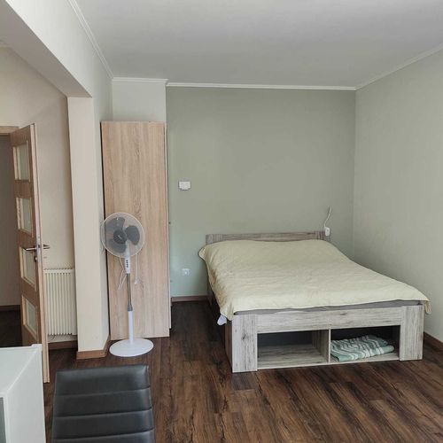 Apartament cu duș cu bucătărie proprie pentru 2 pers.