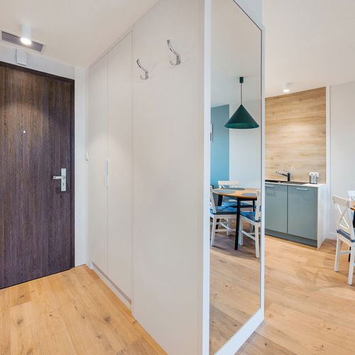 Apartament pentru 4 pers. (se inchirieaza doar integral)