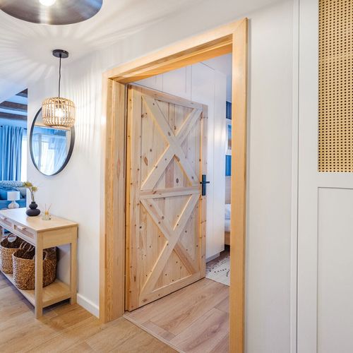 Apartament pentru 6 pers. (se inchirieaza doar integral)