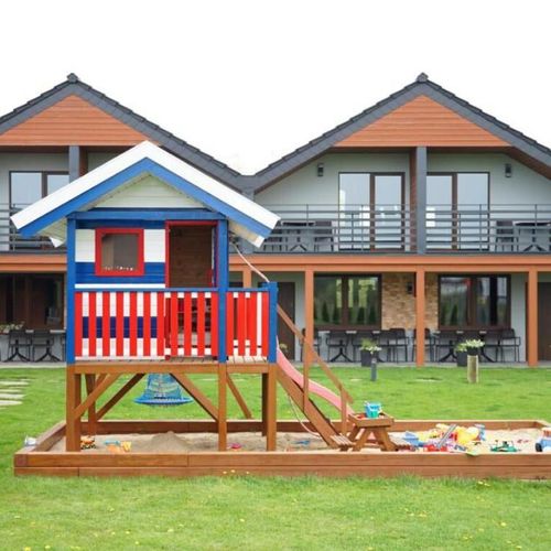 Apartament 8-osobowy Deluxe z 4 pomieszczeniami sypialnianymi