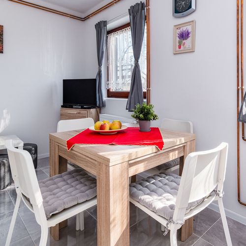 Apartament 4-osobowy z klimatyzacją z 1 pomieszczeniem sypialnianym A-20709-a