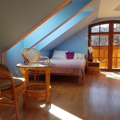 Apartament 9-osobowy 