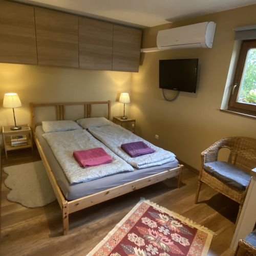 Casă de vacanță întreaga unitate cu panoramă pentru 2 pers. (se inchirieaza doar integral)