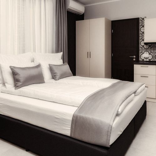 Apartament cu bucătărie proprie cu vedere spre grădină cu 1 camera pentru 2 pers.