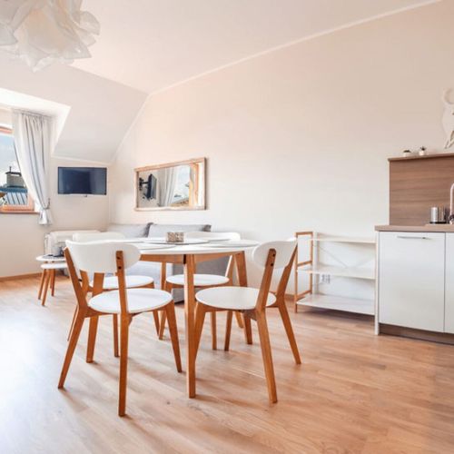Apartament 4-osobowy 