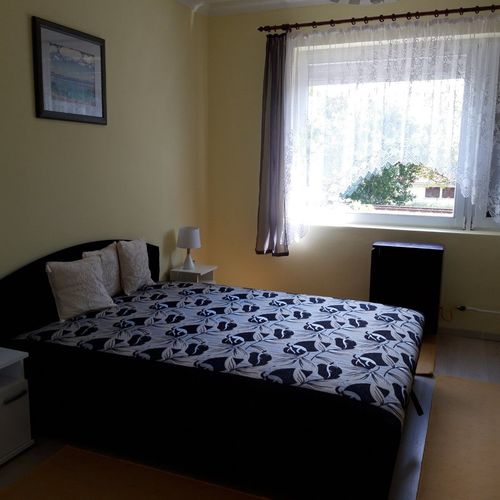 Apartman (jako celek) se zahradou pro 9 os. celý Dům