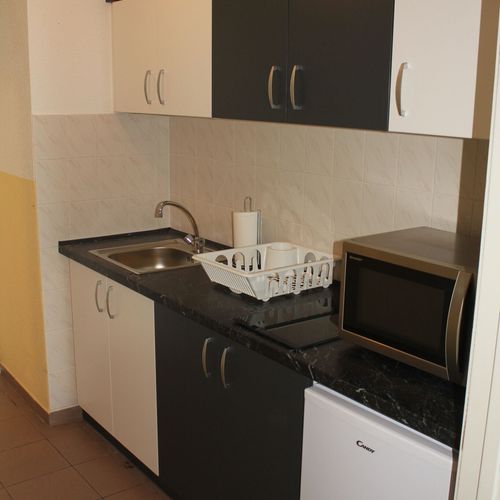 Apartament la mansardă cu chicinetă proprie cu 1 camera pentru 4 pers. (se poate solicita pat suplimentar)