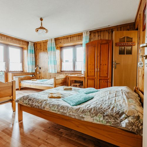 Pokój 4-osobowy z widokiem na góry