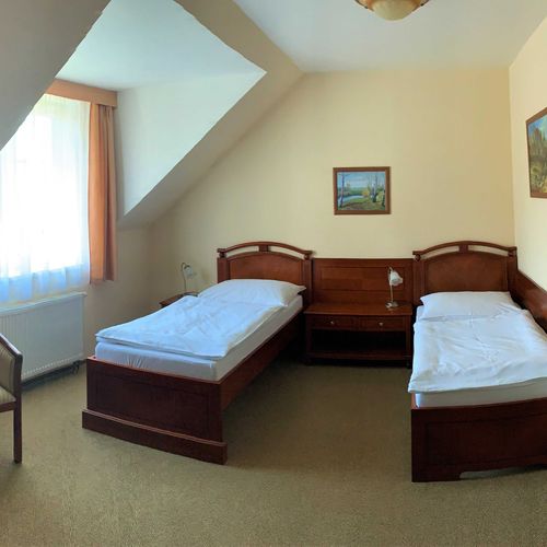 Pokoj se sprchou  pro 2 os.