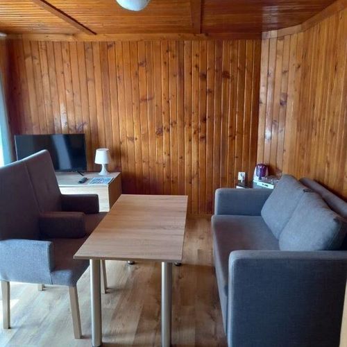 Apartman s balkónem pro 4 os. se 2 ložnicemi s výhledem na hory