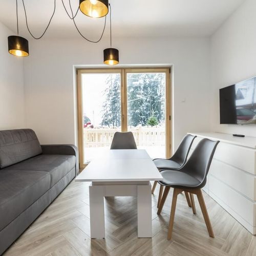 Apartament 4-osobowy z 2 pomieszczeniami sypialnianymi