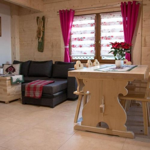 Apartman pro 9 os. se 4 ložnicemi