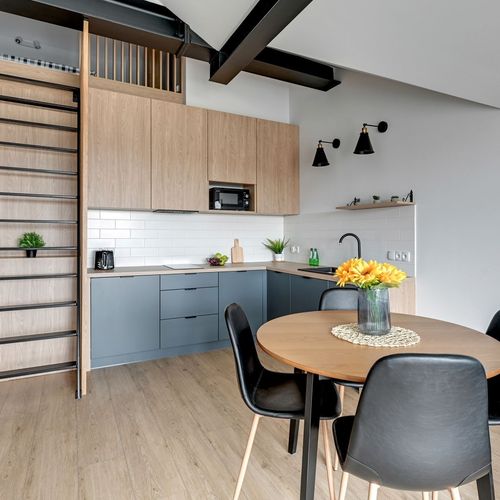 Apartament deluxe cu supanta pentru 6 pers. (se inchirieaza doar integral)