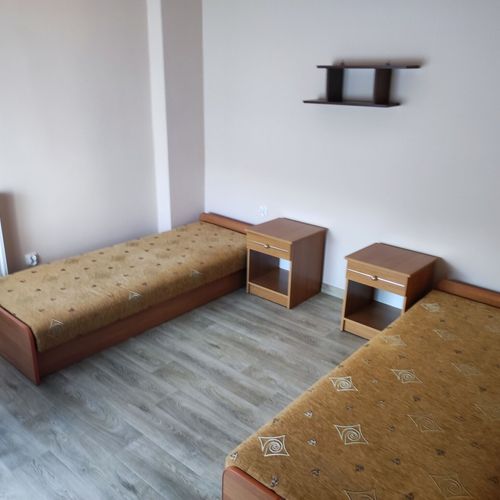 Apartament 7-osobowy na piętrze Tourist z 3 pomieszczeniami sypialnianymi (możliwa dostawka)