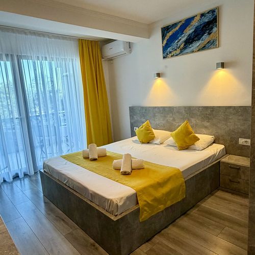 Deluxe Pokoj s balkónem s manželskou postelí