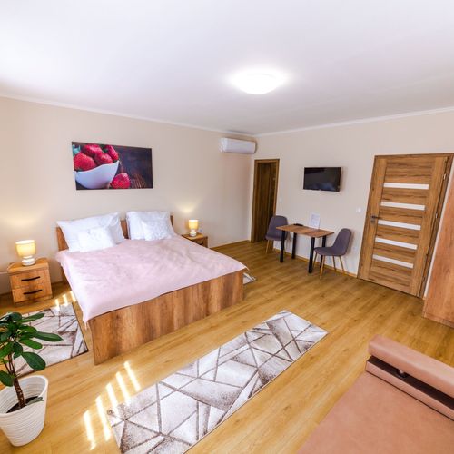 Apartament 8-osobowy Przyjazny podróżom rodzinnym z dostępem do ogrodu z 2 pomieszczeniami sypialnianymi