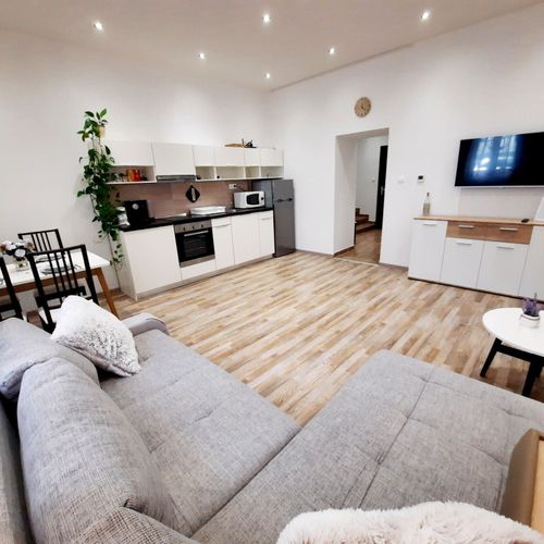 Apartament 2-osobowy z klimatyzacją z własną kuchnią (możliwa dostawka)