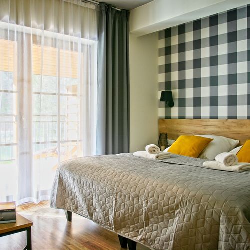 Apartament 4-osobowy z widokiem na rzekę z widokiem na góry z 1 pomieszczeniem sypialnianym