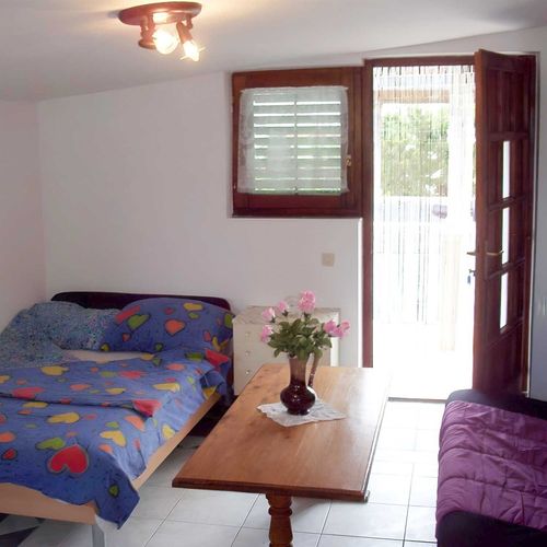 Apartament studio cu terasă cu 1 camera pentru 2 pers.