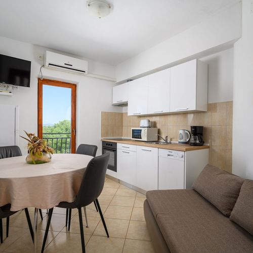 Apartament 4-osobowy z 2 pomieszczeniami sypialnianymi
