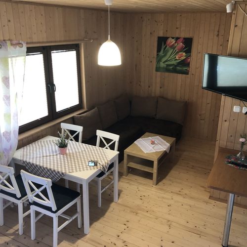 Apartament 6-osobowy cały dom z widokiem na ogród z 3 pomieszczeniami sypialnianymi