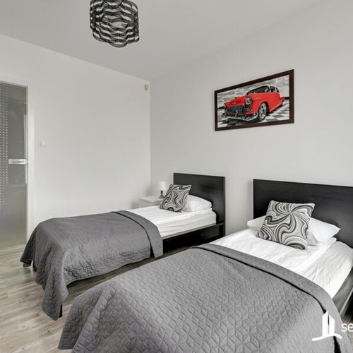 Apartament 4-osobowy na piętrze z widokiem na morze z 2 pomieszczeniami sypialnianymi