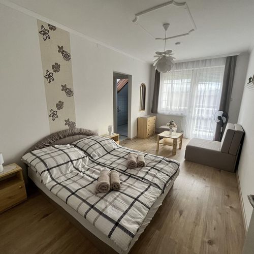 Apartament cu balcon cu panoramă cu 1 camera pentru 2 pers. (se poate solicita pat suplimentar)