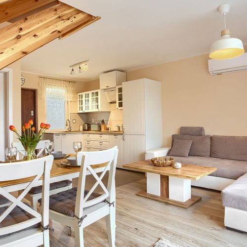 Apartament 4-osobowy 