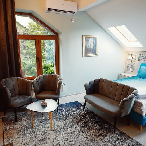 Apartament la etaj cu 2 camere pentru 4 pers.
