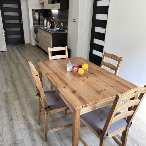Apartament cu duș cu chicinetă proprie pentru 2 pers. (se poate solicita pat suplimentar)