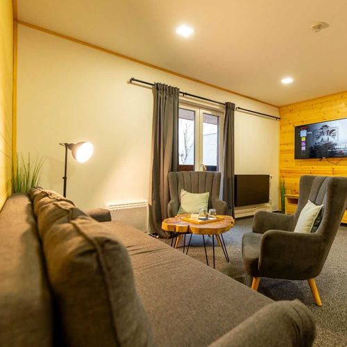 Apartament cu balcon cu duș cu 1 camera pentru 2 pers. (se poate solicita pat suplimentar)