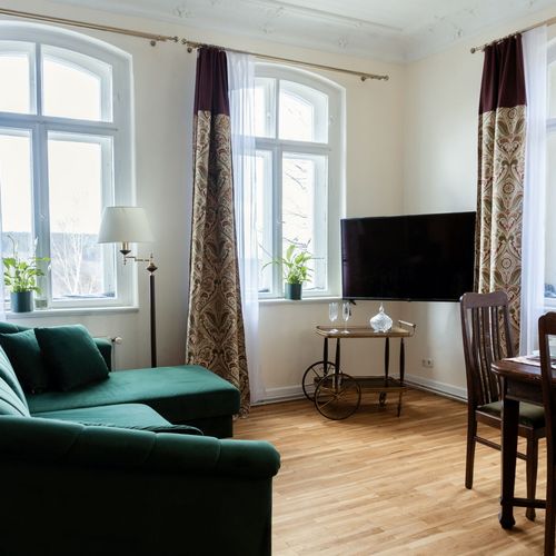Apartament family cu vedere spre munte cu 2 camere pentru 8 pers.