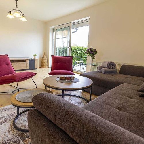 Apartman s vlastní kuchyňkou tV s plochou obrazovkou pro 10 os. se 4 ložnicemi (s možností přistýlky)