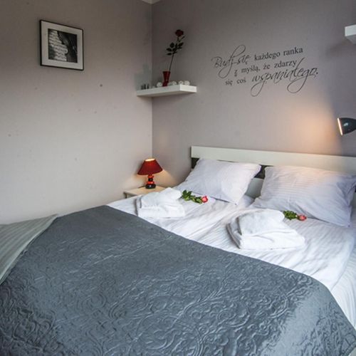Apartament 4-osobowy z 2 pomieszczeniami sypialnianymi
