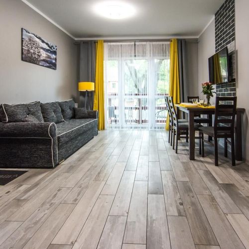 Apartament 4-osobowy z 2 pomieszczeniami sypialnianymi